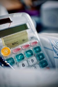 年収1000万の税金を考慮した家計の計算方法は？