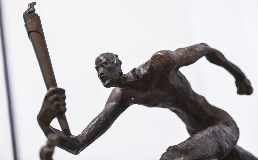 ハイスペ男性との婚活で初デートに避けるべきNG行動は？