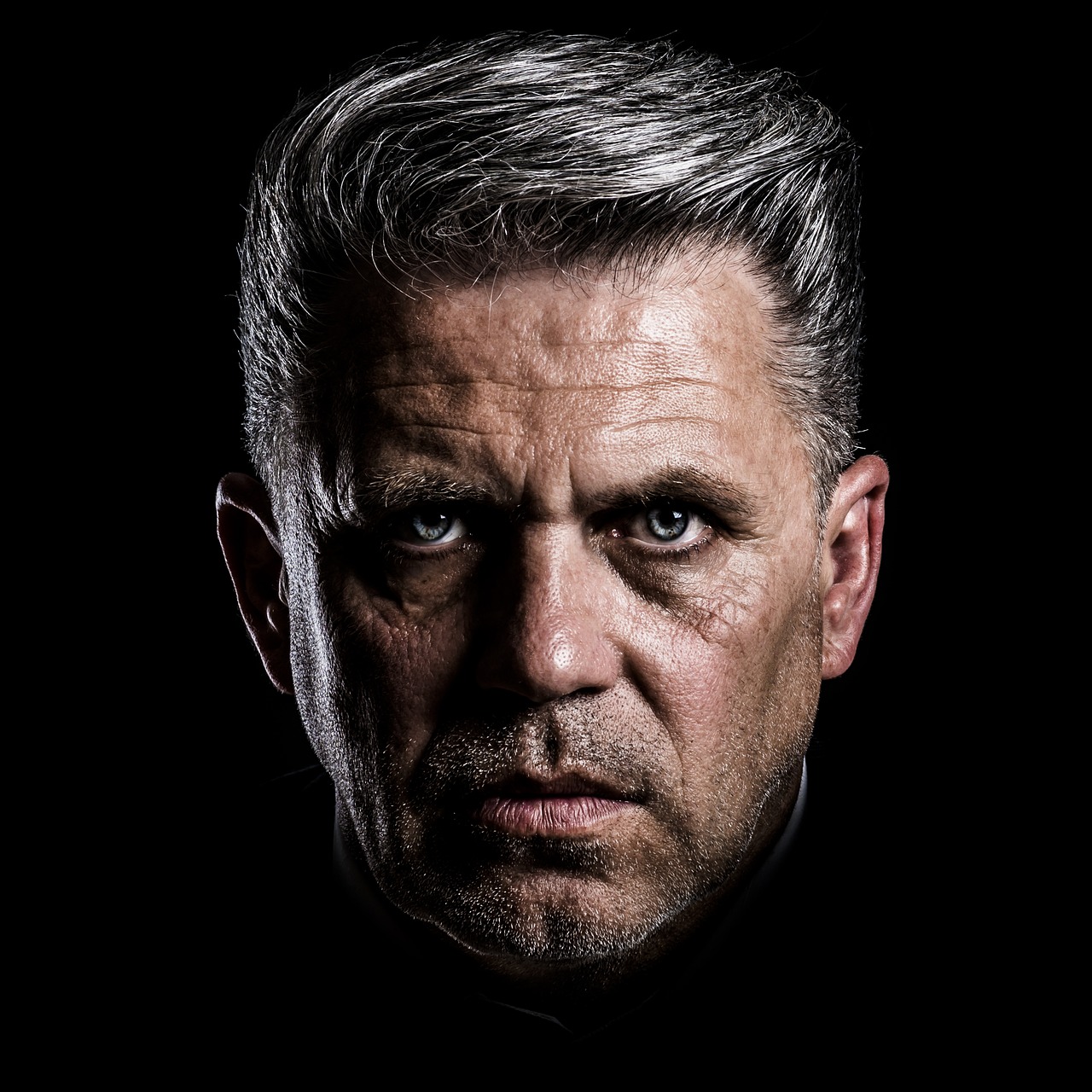 弁護士の年収1000万で成功する婚活のポイントは？